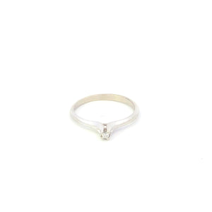 10K Diamond Solitaire Classic Promise Simple Ring White Gold