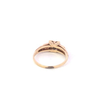 Load image into Gallery viewer, 14K 1940&#39;s Diamond Solitaire Classic Promise Ring Yellow Gold