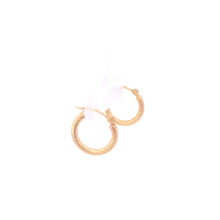 Load image into Gallery viewer, 14K 14.1mm Vintage Twist Fashion Hoop Earrings Yellow Gold