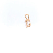 Load image into Gallery viewer, 14K Round Vintage CZ Solitaire Classic Pendant Yellow Gold