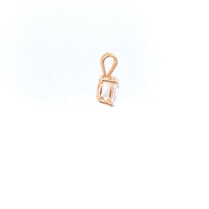 14K Round Vintage CZ Solitaire Classic Pendant Yellow Gold