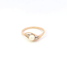 Load image into Gallery viewer, 10K Pearl Diamond Accent Vintage Bypass Ring Yellow Gold