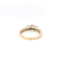 Load image into Gallery viewer, 10K 1.00 Ctw Diamond Three Stone Engagement Ring Yellow Gold