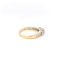 Load image into Gallery viewer, 10K 1.00 Ctw Diamond Three Stone Engagement Ring Yellow Gold