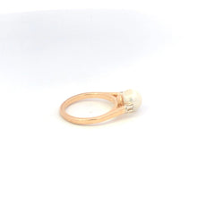 Load image into Gallery viewer, 14K Pearl Diamond Classic Vintage Engagement Ring Yellow Gold