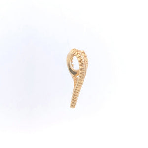 14K 1.50 Ctw Baguette Diamond Vintage Heart Pendant Yellow Gold