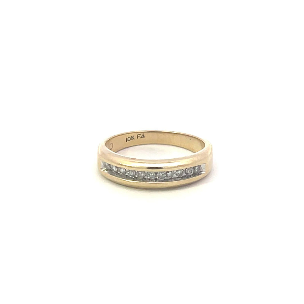 10K 0.27 Ctw Diamond Wedding Band Ring Yellow Gold