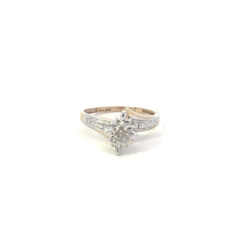10K Vintage Diamond Illusion Statement Bypass Ring Yellow Gold
