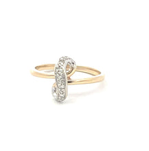 Load image into Gallery viewer, 14K Classic Diamond Wavy Vintage Statement Ring Yellow Gold