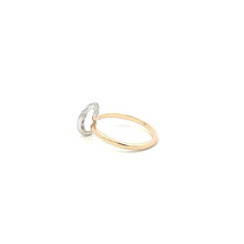 Load image into Gallery viewer, 14K Classic Diamond Wavy Vintage Statement Ring Yellow Gold