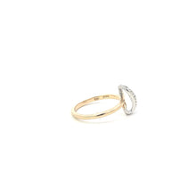 Load image into Gallery viewer, 14K Classic Diamond Wavy Vintage Statement Ring Yellow Gold