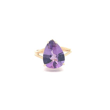 Load image into Gallery viewer, 14K Pear Amethyst Vintage Solitaire Statement Ring Yellow Gold