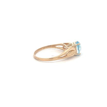 Load image into Gallery viewer, 10K Oval Blue Topaz Vintage Statement Solitaire Ring Yellow Gold
