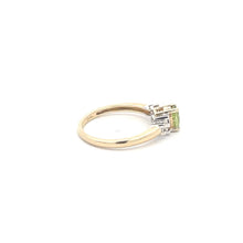 Load image into Gallery viewer, 10K Oval Peridot Diamond Classic Statement Ring Yellow Gold