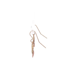Load image into Gallery viewer, 14K Black Hills Leaf Vintage Cluster Dangle Earrings Yellow Gold