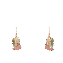 Load image into Gallery viewer, 14K Black Hills Leaf Vintage Cluster Dangle Earrings Yellow Gold