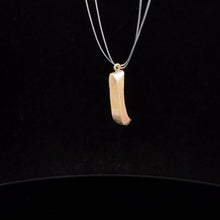 Load image into Gallery viewer, 14K 3D Canoe Boat Vintage Charm/Pendant Yellow Gold