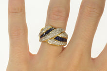 Load image into Gallery viewer, 18K 1.83 Ctw Wavy Baguette Diamond Pave Diamond Ring Size 6.75 Yellow Gold