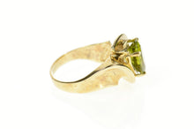 Load image into Gallery viewer, 10K Oval Peridot Classic Simple Bypass Statement Ring Size 6.75 Yellow Gold