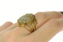 Load image into Gallery viewer, 14K Carved Floral Ornate Jade Retro Cocktail Ring Size 7.75 Yellow Gold