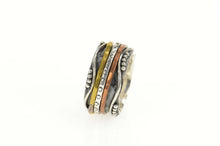 Load image into Gallery viewer, Sterling Silver Tritoned Hammered Pattern Spinner Band Ring Size 7.75
