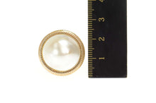 Load image into Gallery viewer, 14K 19.8mm Mabe Pearl Retro Ornate Cocktail Ring Size 8 Yellow Gold
