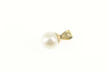 Load image into Gallery viewer, 14K 7.3mm Pearl Classic Simple Pendant Yellow Gold