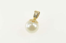 Load image into Gallery viewer, 14K Retro Simple Pearl Classic Pendant Yellow Gold