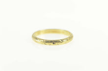 Load image into Gallery viewer, 14K Art Deco Etched Ornate 2.6mm Wedding Band Ring Size 6.5 Yellow Gold