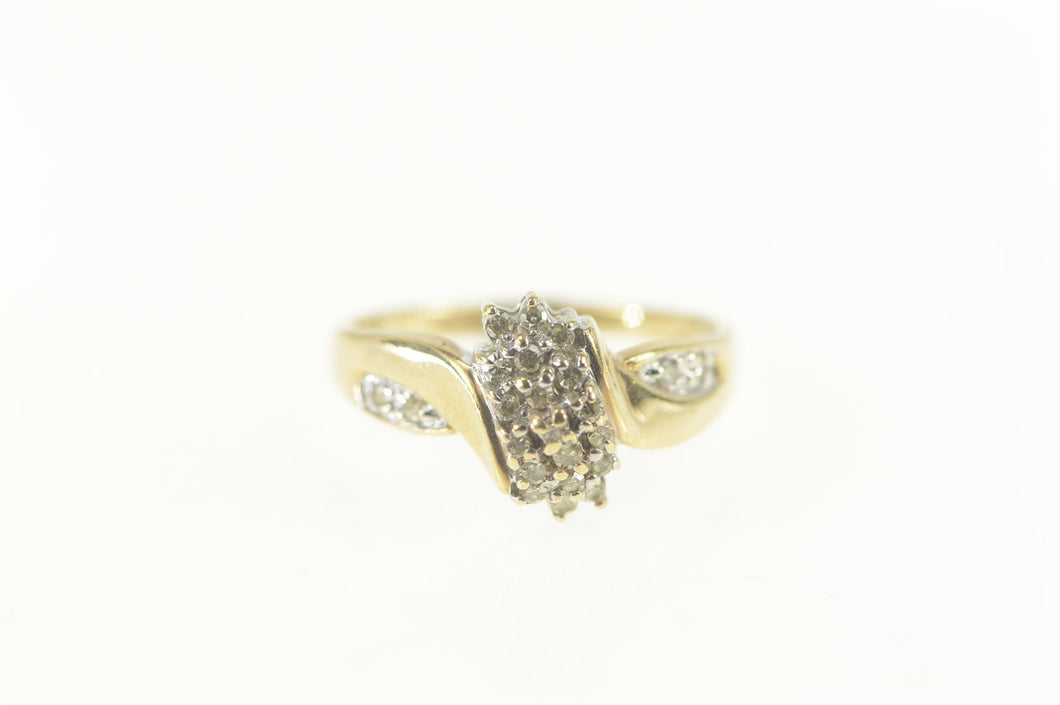 10K 0.25 Ctw Classic Diamond Cluster Bypass Ring Size 7 Yellow Gold