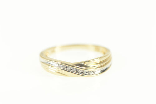 10K Classic Wavy Diamond Men's Wedding Band Ring Size 11 Yellow Gold