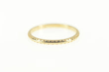 Load image into Gallery viewer, 14K 1940&#39;s Vine Pattern Classic Wedding Band Ring Size 6.5 Yellow Gold