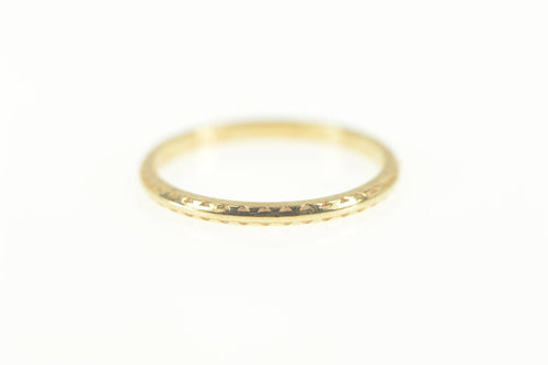 14K 1940's Vine Pattern Classic Wedding Band Ring Size 6.5 Yellow Gold