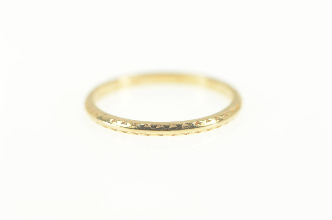 14K 1940's Vine Pattern Classic Wedding Band Ring Size 6.5 Yellow Gold