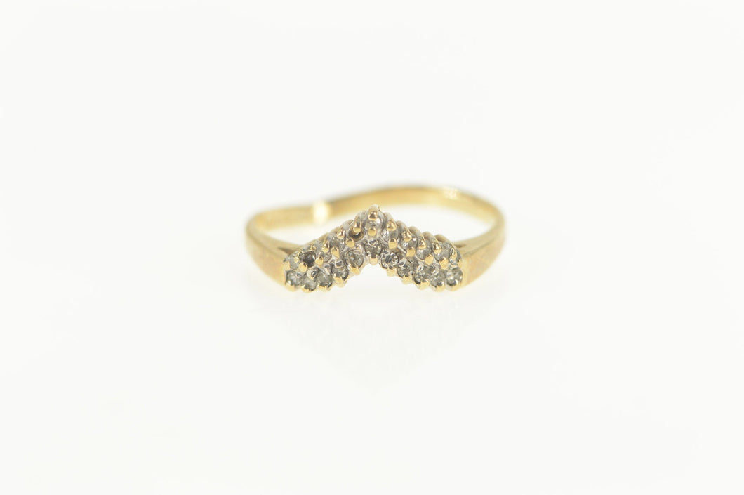 10K 0.20 Ctw Diamond Chevron Wedding Band Ring Size 6.75 Yellow Gold