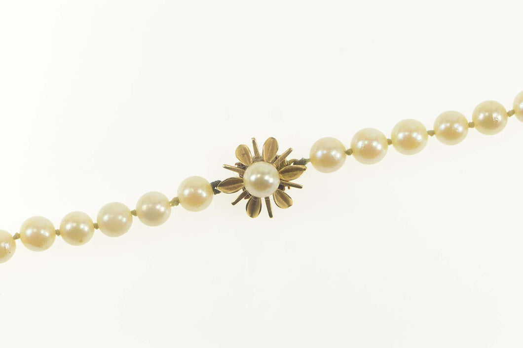 14K Graduated Pearl Classic Floral Clasp Necklace 22