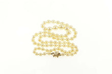 Load image into Gallery viewer, 14K Graduated Pearl Classic Floral Clasp Necklace 22&quot; Yellow Gold