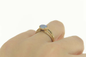 10K Oval Sim. Opal Diamond Accent Classic Ring Size 7 Yellow Gold
