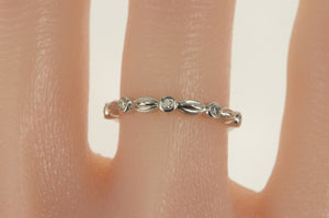 10K Diamond Scalloped Classic Wedding Band Ring White Gold