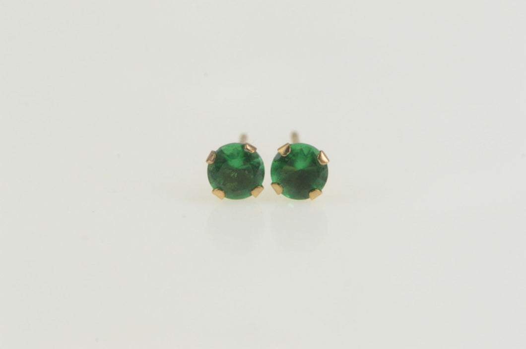 10K Round Syn. Emerald Plain Solitaire Stud Earrings Yellow Gold