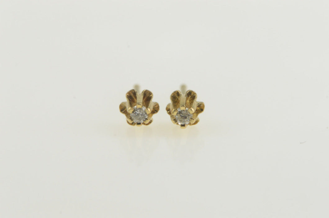 14K Diamond Solitaire Scalloped Retro Stud Earrings Yellow Gold