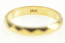 Load image into Gallery viewer, 14K 3.0mm Squared Lattice Facet Pattern Band Ring Yellow Gold