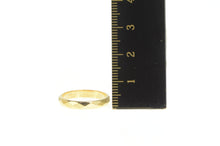 Load image into Gallery viewer, 14K 3.0mm Squared Lattice Facet Pattern Band Ring Yellow Gold