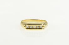 Load image into Gallery viewer, 14K 0.25 Ctw Squared Diamond Wedding Band Ring Yellow Gold