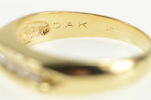 Load image into Gallery viewer, 14K 0.25 Ctw Squared Diamond Wedding Band Ring Yellow Gold