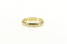 Load image into Gallery viewer, 14K Victorian Etched Lattice Pattern Wedding Band Ring Yellow Gold