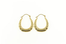 Load image into Gallery viewer, 14K Scalloped Puffy Oval Statement Hoop Earrings Yellow Gold
