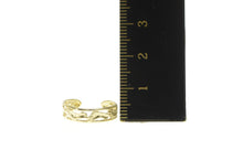 Load image into Gallery viewer, 14K Footprint Pattern Path Symbol Open Toe Ring Yellow Gold