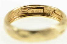 Load image into Gallery viewer, 10K Textured Pattern 4.5mm Striped Band Ring Yellow Gold
