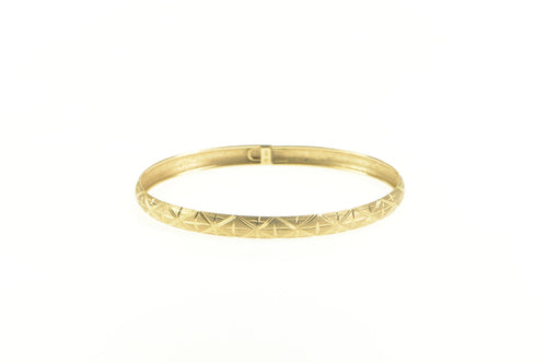 10K Geometric Pattern Textured Oval Diamond Cut Bracelet 7.5